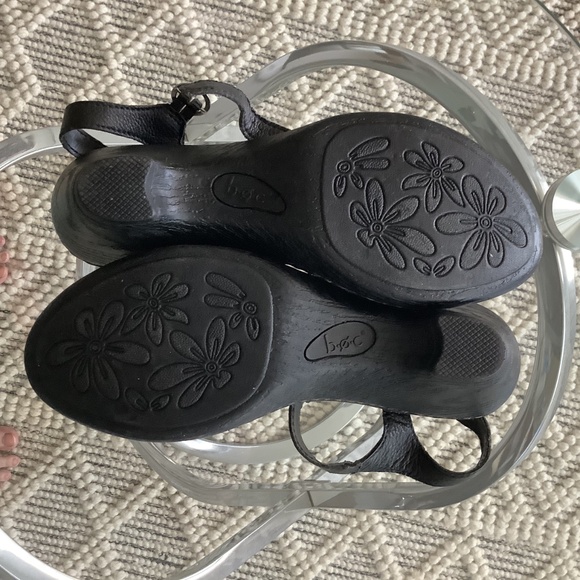 BOC Born Concepts Size 9 Slingback T-Strap 3” Heels VGUC - Picture 3 of 4